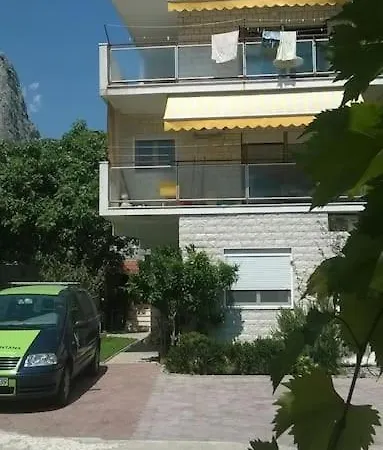 With Balcony - Near And Town Center Omis
