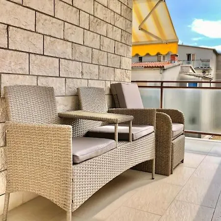 With Balcony - Near And Town Center Apartment